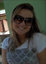 Cair, sofrer, errar, perder, se for pra me ensinar a viver, vale a pena. ზ