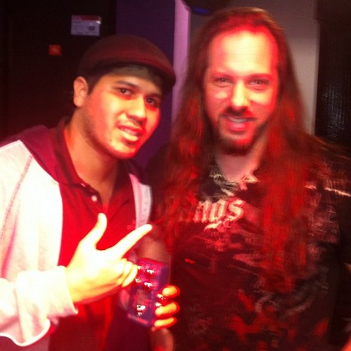 Guitarrista y Arreglista.. en fin la musica es mi vida