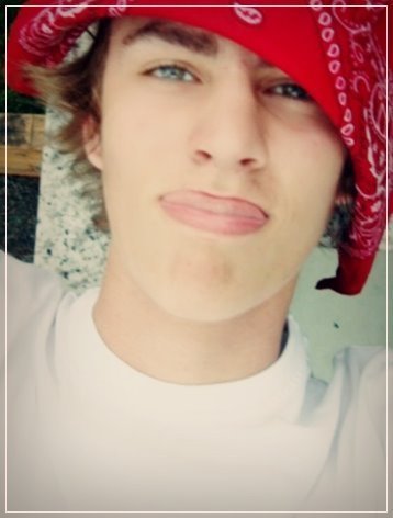 Oi , sou feio e chato :3