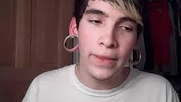 robertkyle31's profile picture. 