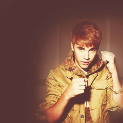 Sou uma Bel... ai Justin, sai daqui, para de me agarrar, deixa eu escrever a bio. Ai ta bom amor, 
vamos pra cama...       Parido: 08/09/11