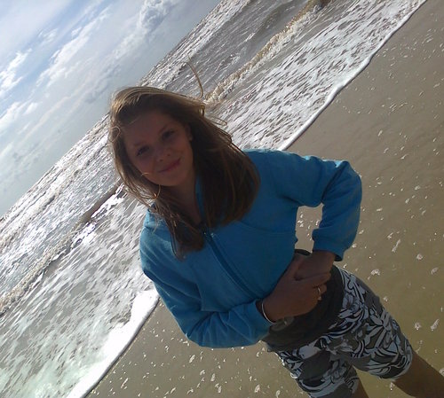 MoonaKS's profile picture. 