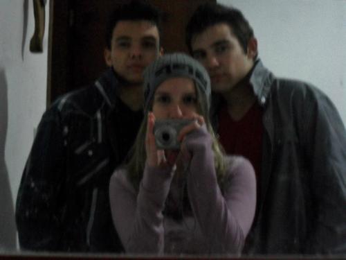 voce é a melhor pessoa que eu ja conheci s2s2 Poor: @_coisinhafofa_