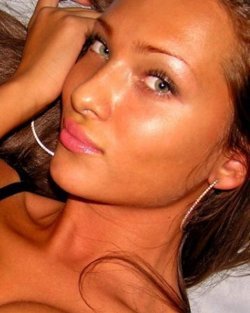 delanawilcox's profile picture. The hottest love has the coldest end.