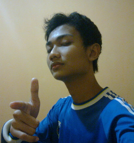 member of CISC | True Blue, chelseafc 4ever | GG | jeon SONE | love music and singing | 'ICBP Engineer'