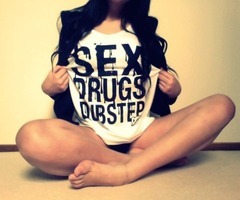 drunken_slut's profile picture. I like to party, drink, smoke and have a good f*cking time