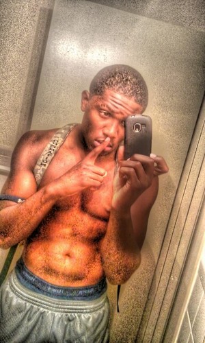 Kam Graham | Rapper || Singer..... #TDC -»» My Team ! || I might bite . Lol (Females Only)