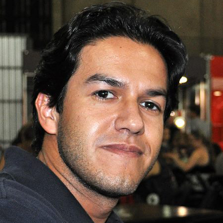 AlanVertente's profile picture. Sempre aluno. Às vezes professor.