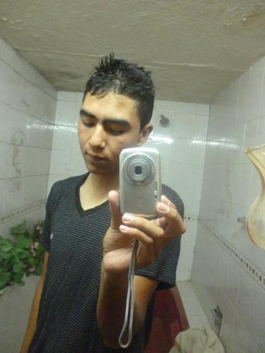 danielr60104731's profile picture. 