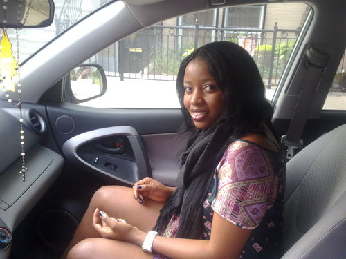 osebizzle's profile picture. PeAcHeS