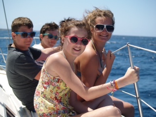 Hey my name is Sophie Turney, I Love listening to music and watching movies :) xo
