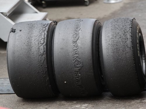 We supply new and lightly used race tyres, slicks, wets and intermediates for track day use