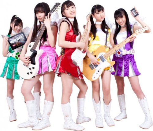 ももいろクローバーZ大好きモノノフです。Z伝説からのファンです。朝起きてから寝るまで、もちろん夢の中でもずっとずっとももクロちゃんのことを考えています。ちなみにれにちゃん寄りの夏菜子経由の箱推しです。ライブではうりゃを担当させていただいてます。みなさんよろしくお願いします。