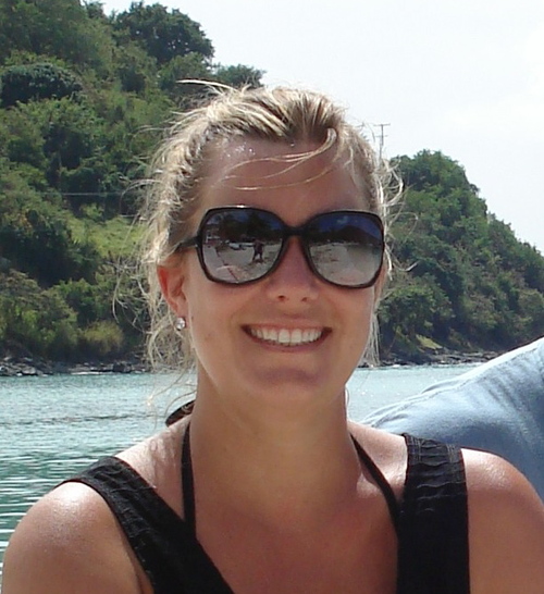 Happy wife, mom of three awesome humans, foodie, Houston Texans fan, ambassador of technology and grateful for this life! All opinions are my own.