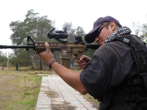 DarkProvex's profile picture. Soy un amante de la computacion y la tecnologia, las armas y una que otra cosilla por ahi...