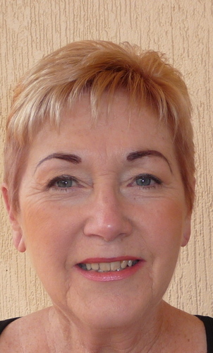 I help others buy great properties by sourcing mortgages to suit each individual situation. Spare time-voluntary transport of elderly to medical appts.