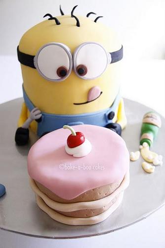 itzmemaddy's profile picture. bookworm,cupcake freak ...oh and also an aspiring dentist!!!!