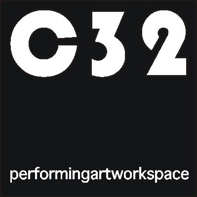 Marianna Andrigo/Aldo Aliprandi: performer+ artist:.dance, sound, video, performing act.
They work for C32 performingartworkspace, Venice