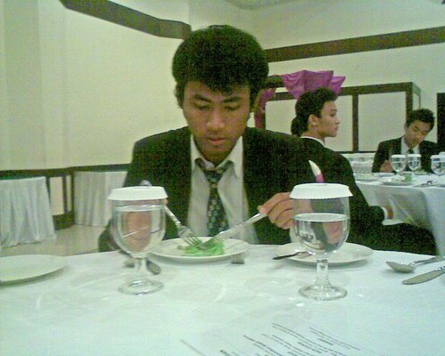 RFahrian's profile picture. Sesuatu yg sangat sulit aku mengerti bagaimana seseorang bisa menceritakanku begitu banyak dusta,
tapi ia tak pernah merasa bersalah....