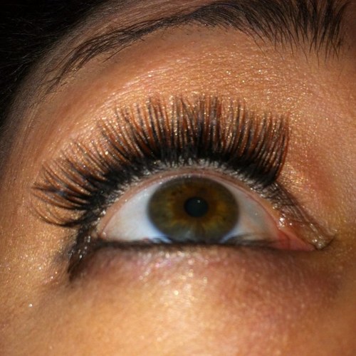 lisgurl's profile picture. 