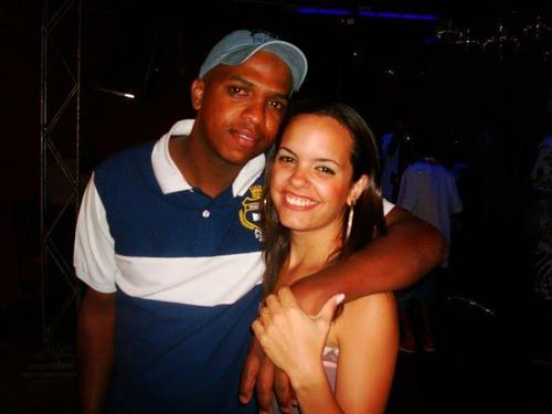 sou muitooo alegre e felizz