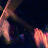 shirophon's profile picture. 人生の半分以上を過ごしたNYを後に、
2012年4月、日本へ帰国。
音の宇宙に身を浮かべ、エレクトリックバイオリンで即興を追い続けています。