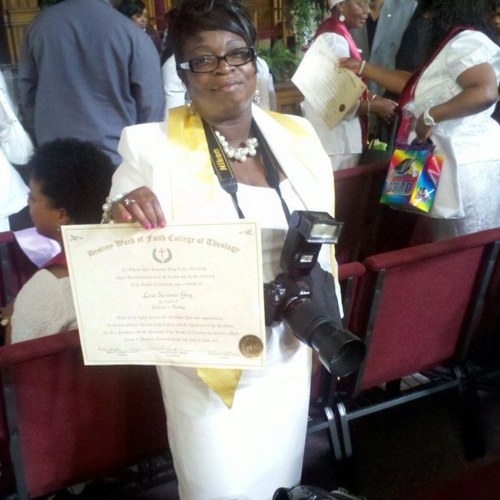 LisaLisagr1's profile picture. 