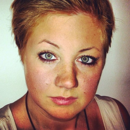 Ricketzie's profile picture. 