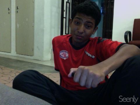 WOW!!^^Nvr play soccer for 2 months already..keep listening to songs that will make me cheer up..^^and plzplzplz,do follow me & I will also follow ya...