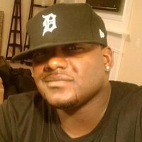 J. Lyons (@80z_jaydub) 's Twitter Profile
