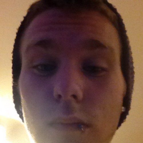 chrisakaluigi's profile picture. trashcanskaters look us up on facebook trashcanskaters we are a houston skate team n looking for more people to try n join