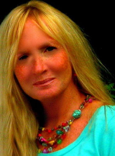 Wife, Mom of two great teens, missions, blogger, passionate, writing, reading, music, art, follows Jesus, loves the broken hearted.