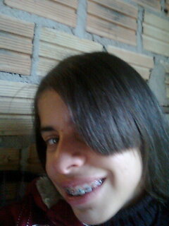 Apenas mais uma garota,que adora pagode,o Thiaguinho principalmente amo ele muito...Enfim adoro minhas amigas e meus amigos...e curtir a vida bjbjbjbjbjbj