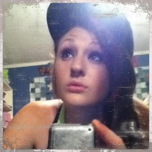 I HATE fake people and liers so if you is just back it on up and leave my life okey thank you (: