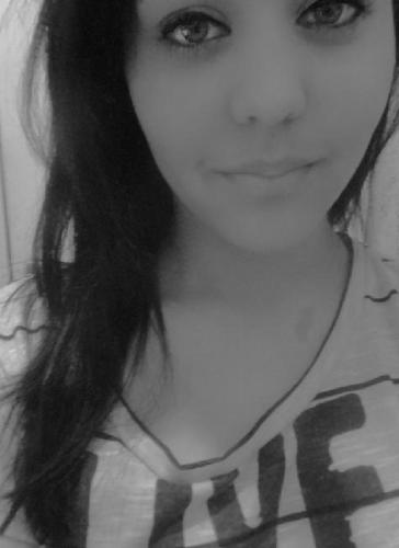 Linkin Park , Chocolate, Coca-Cola , Sol , Internet , Roupas , Dinheiro , Familia , Fé, Sinceridade ;
Namorada do @ThiagoO_Teles
