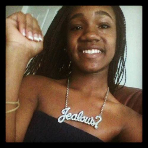 #Team yolo . bad all in for myself . ( TAKEN ) trust none . few friends not many . #Team goofy . me if you want me to follow you (: thanks your welcomee '.'