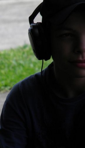 why_Lukas's profile picture. Deus, familia, amigos, colégio, skate, diversão, 15 anos.