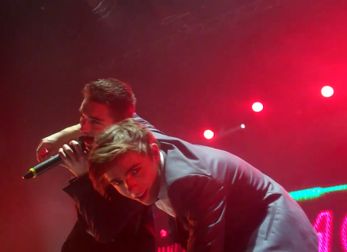 TWTPMGSKJMNS's profile picture. we flippin love the wanted!!! we will follow back, we also love Example and Ed Sheeran. the wanted r our lives and we like cheese and nandos :)