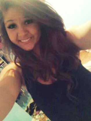 Heey. I'm Gabbie(:
I've been to 4 Justin Bieber concerts, met Cody Simpson twice, Big Time Rush once, and am meeting 1D in July 2013(:
You can find me on fb(: