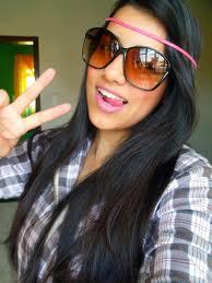 Sou Dele @suco_de_frutas. Sou Simpatica e Gosto de Fazer Novas Amizades, Prima da @bonekinha_lux e Melhor amiga da @ketelen_reis ♥