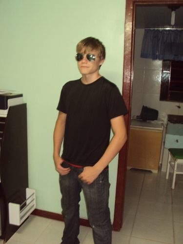 Nem tudo eh Msn...
Por isso to no Twitter!!