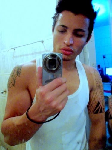 With each new day I can feel a change in everything.
http://t.co/rriuMJCCqi