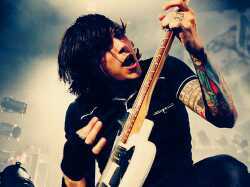 ray_torror's profile picture. 