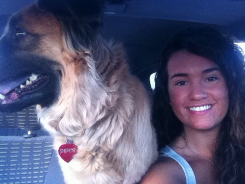 moore__nicole's profile picture. I fall somewhere on the spectrum between Proverbs 31 and Tupac.