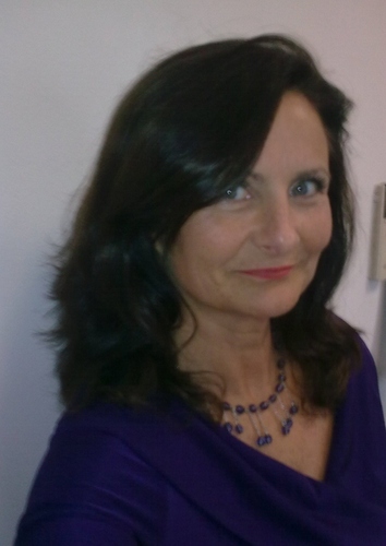 Executive coach - co founder of The Career Practice and The Holborn Partnership. Promoter of considerate networking.