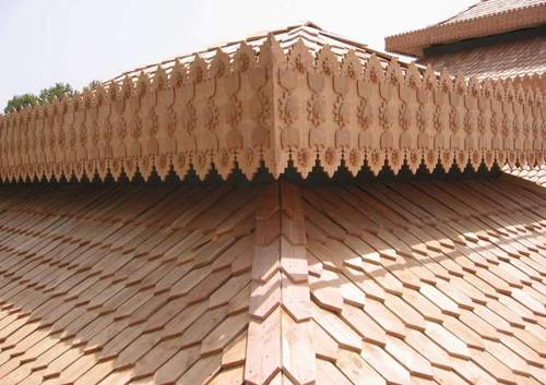 Spécialisée dans la fabrication et la vente de tuiles de bois (Bardeaux)
UNE COUVERTURE DE CHOIX Avec plus de 5 millions de m² de tuiles vendues de par le monde