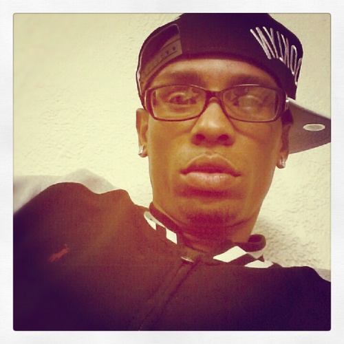 DaReaLDowJoneZ's profile picture. Roll da dice biitch!!