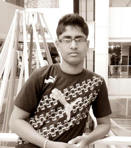 23-year-Old/Student/Perky/Party-Animal/Stunt-Maniac/a Cogent/(Muzik-gadget)freak/huge-fan-of-sehwag/an-Amiable-Person/Wanabe-Automobile-Designer/PHILANTHROPIST