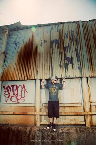 Chicago Hip-Hop Artist/Photographer/Videographer  For Music bookings contact whoisreap@gmail.com for video and photography work @ rravenproductions@gmail.com