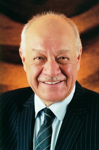 lapointecharle1's profile picture. Président émérite @TourismeMtl et président du @ConseilArtsMtl Gazouillis engagés sur @Montreal et le tourisme. Passions : arts, design, culture, gastronomie